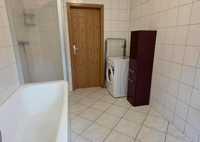 Ariprop - 4 Guests شيمنيتز